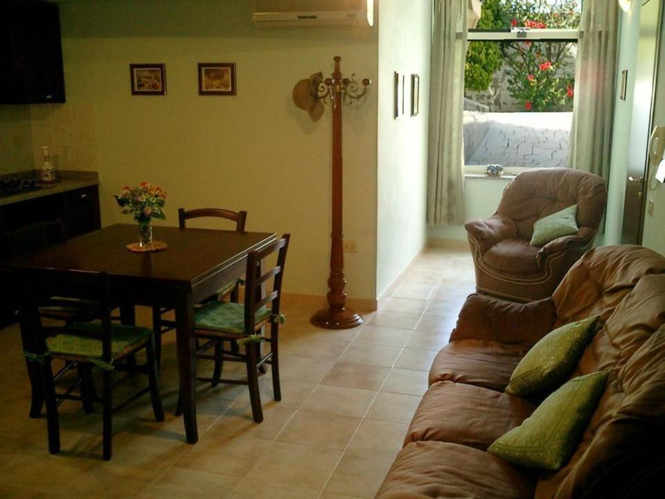 Villa Primavera Villa San Pietro Kamer foto